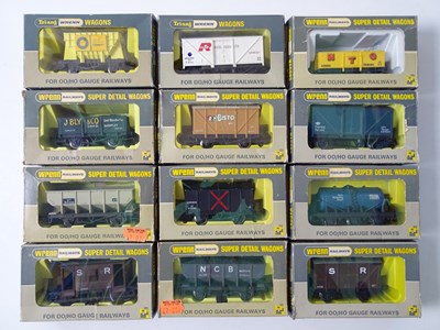 Lot 608 - A mixed group of WRENN OO gauge mixed wagons...