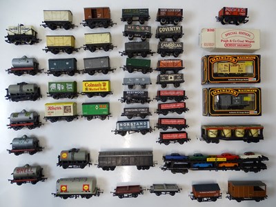 Lot 620 - A large quantity of mostly unboxed OO gauge...