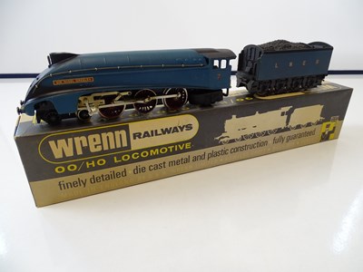 Lot 637 - A WRENN OO gauge W2212 Class A4 steam...