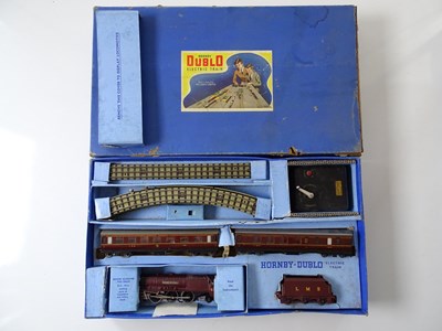 Lot 647 - A HORNBY DUBLO OO gauge 3-rail EDP2 passenger...