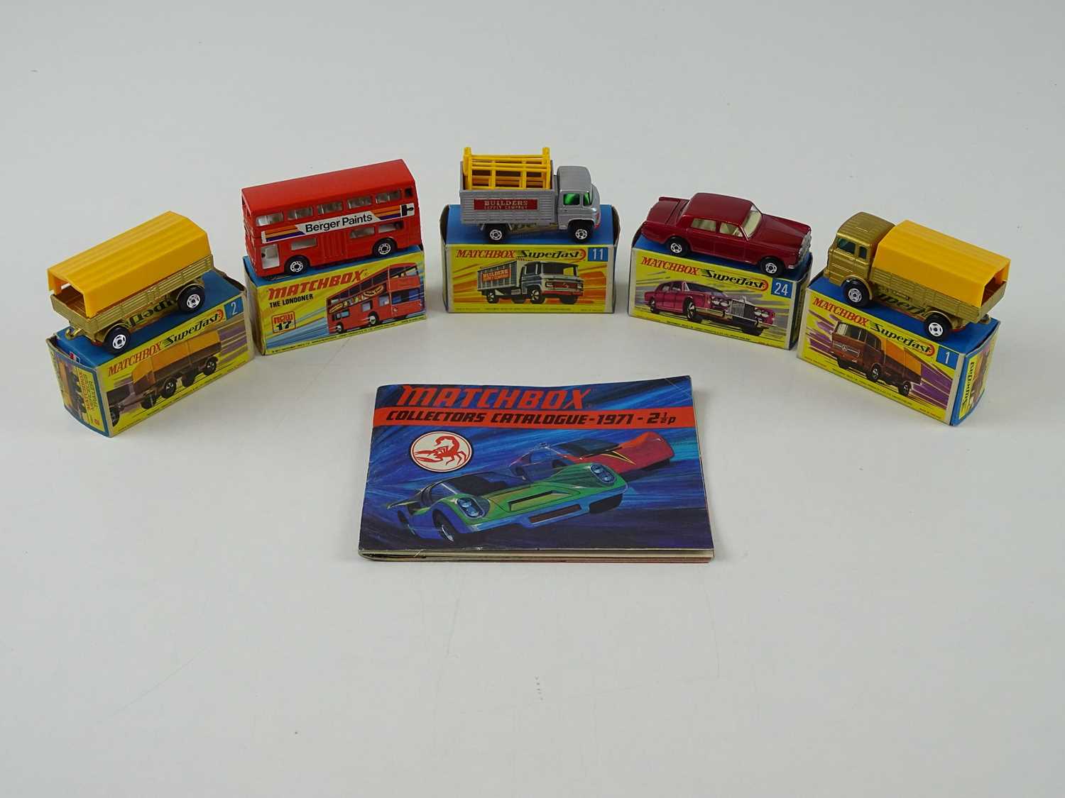 Lot 7 - A group of MATCHBOX Superfast series diecast...