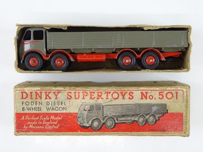 Lot 87 - A DINKY 501 Foden 8-wheel Wagon, 1st style cab...