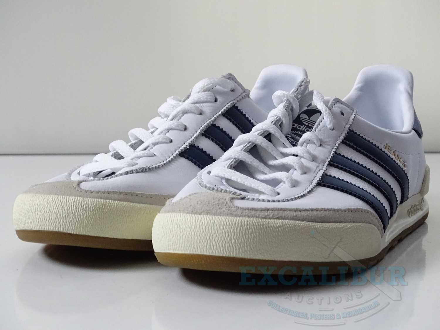 adidas jeans navy gold