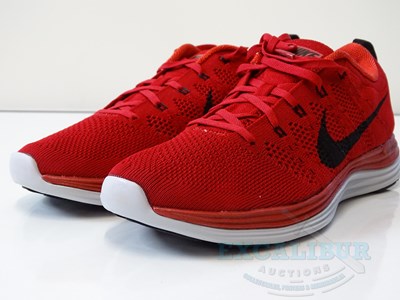 Lot 35 - NIKE - Flyknit Lunar1+ 