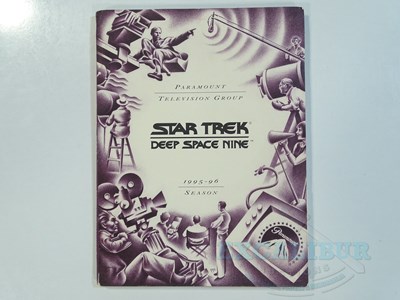 Lot 86 - STAR TREK : DEEP SPACE NINE (1995-96 - SEASON...