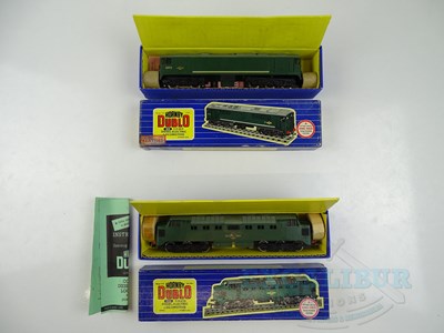 Lot 153 - A pair of boxed HORNBY DUBLO OO gauge 3-rail...