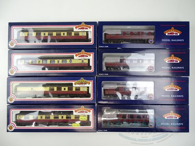 Lot 156 - A group of BACHMANN OO gauge coaches...