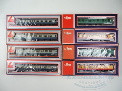 Lot 157 - A group of LIMA OO gauge coaches comprising Mk...