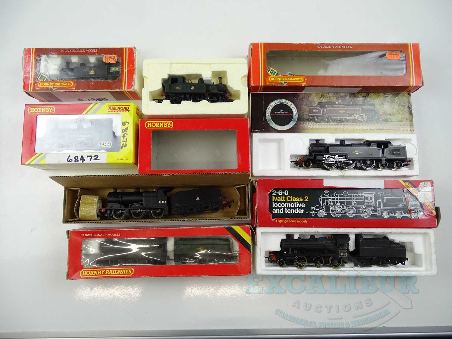 Lot 209 - A group of OO gauge HORNBY steam locos in...