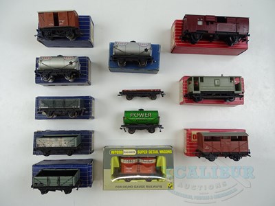 Lot 217 - A group of HORNBY DUBLO and WRENN OO gauge 2...