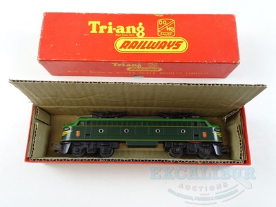 Lot 235 - A TRI-ANG OO gauge R257 Transcontinental...