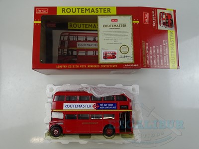 Lot 24 - A SUNSTAR 1:24 scale 2901 Routemaster bus 'RM8...