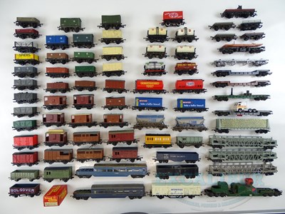 Lot 291 - A large quantity of unboxed OO gauge wagons by...