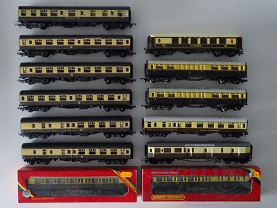 Lot 301 - A quantity of OO gauge passenger coaches by...