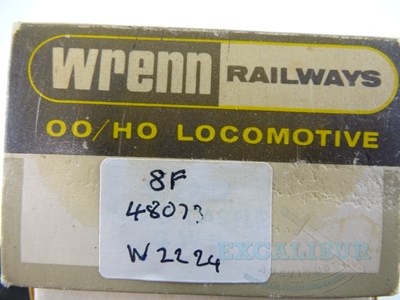 Lot 353 - A WRENN OO gauge W2224 Class 8F steam...