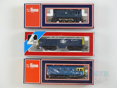 Lot 401 - A group of LIMA OO gauge diesel locomotives...