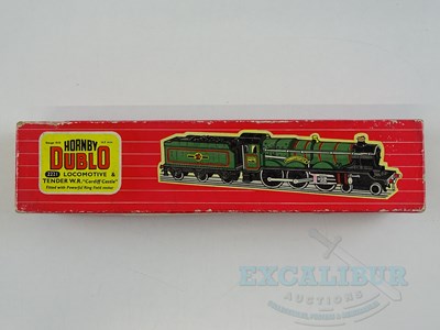 Lot 405 - A HORNBY DUBLO 2221 OO gauge Castle class...