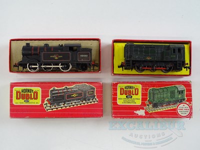 Lot 413 - A pair of HORNBY DUBLO OO gauge 2-rail...