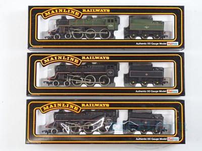 Lot 418 - A group of MAINLINE OO gauge Standard Class 4...