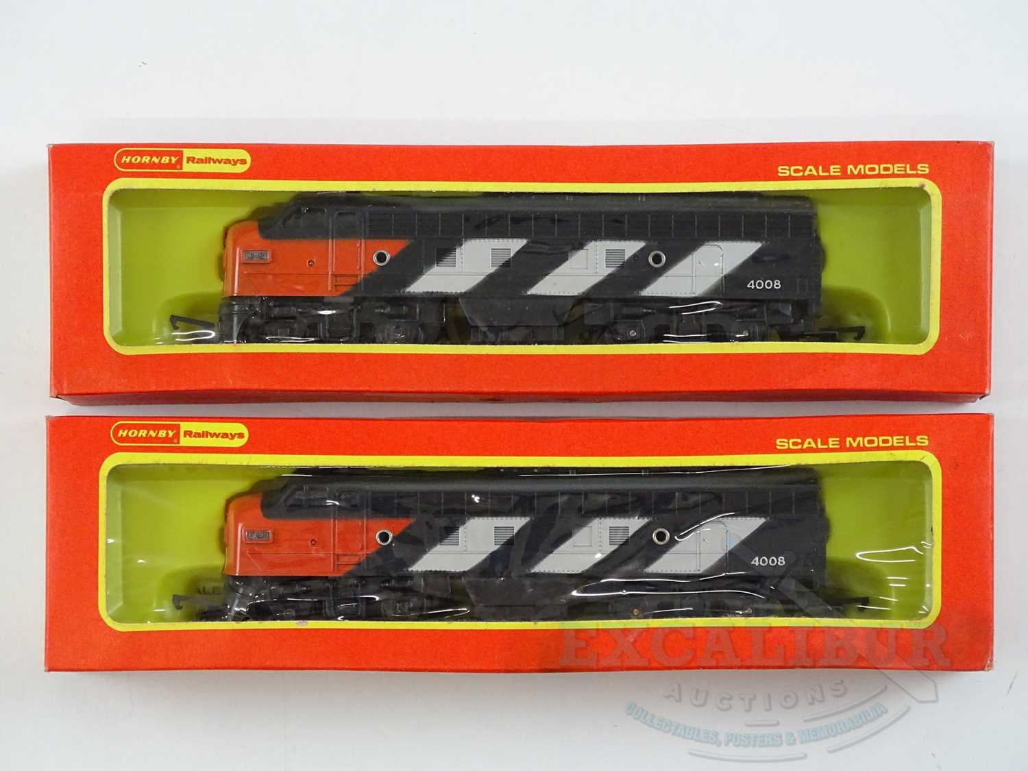 Lot 440 - A pair of HORNBY OO gauge Canadian Outline...