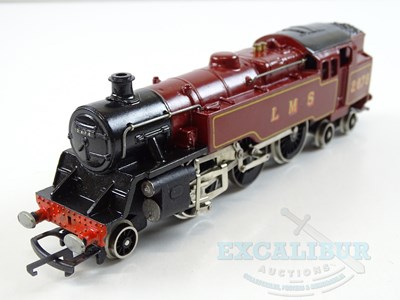 Lot 456 - A WRENN OO gauge W2219 Class 4MT steam tank...