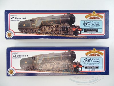 Lot 482 - A pair of BACHMANN OO gauge Class V2 steam...