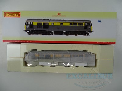 Lot 500 - A HORNBY OO gauge R2421 class 31 diesel...