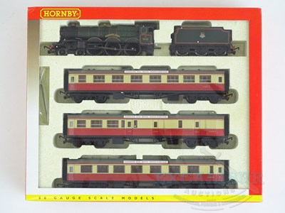 Lot 547 - A Hornby OO gauge R2024 Western Region Express...