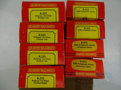 Lot 570 - A selection of HORNBY OO gauge passenger...