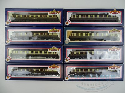 Lot 572 - A selection of BACHMANN OO gauge Collett...