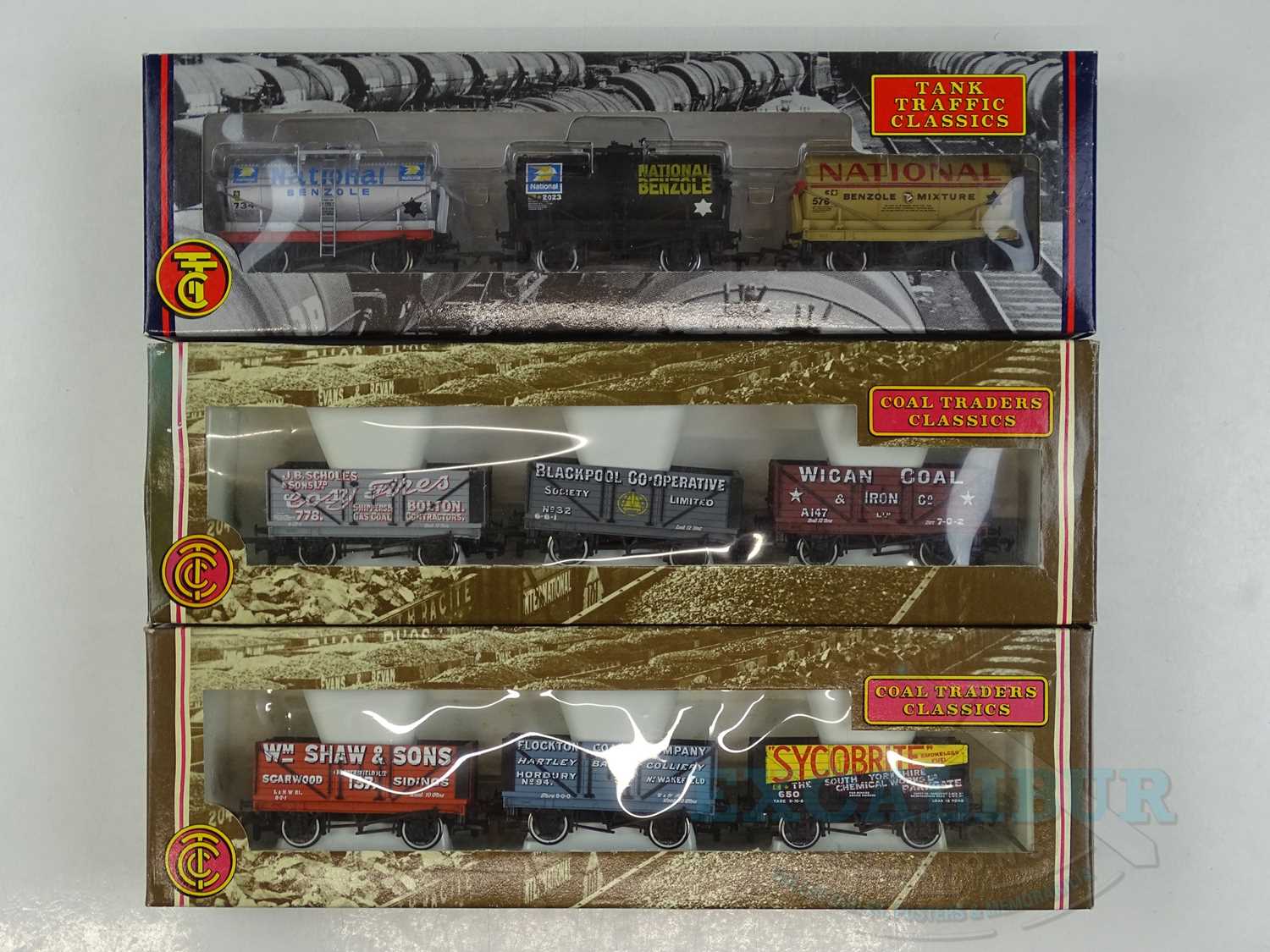 Lot 577 - A group of BACHMANN OO gauge triple wagon...