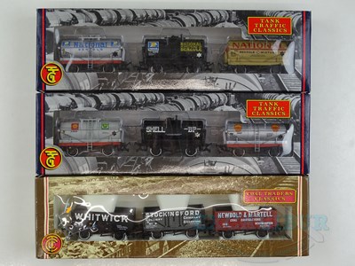 Lot 579 - A group of BACHMANN OO gauge triple wagon...