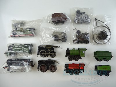 Lot 605 - A group of O gauge locomotive bodies,...