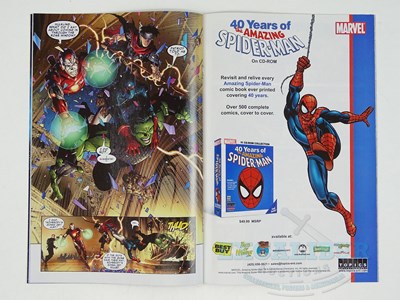 Lot 169 - YOUNG AVENGERS #1 - (2005 - MARVEL)...