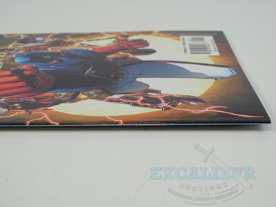 Lot 169 - YOUNG AVENGERS #1 - (2005 - MARVEL)...
