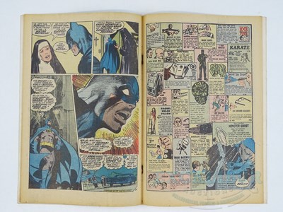 Lot 206 - BATMAN # 251 (1973 - DC) - Classic Joker cover...