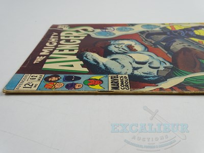 Lot 556 - AVENGERS#62 (1969 - MARVEL - UK Cover Price) -...