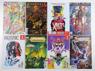 Lot 667 - MIXED MARVEL COMIC LOT (8 in Lot) - (MARVEL)...