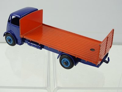 Lot 114 - A DINKY 433 Guy Flat Truck, 2nd Style Cab with...