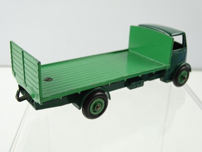 Lot 116 - A DINKY 513/913 Guy Flat Truck, 2nd Style Cab...