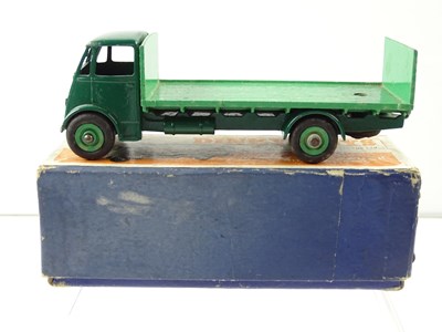 Lot 123 - A DINKY 513 Guy Flat truck with Tailboard, 1st...