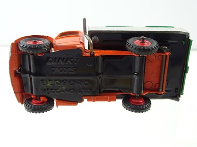 Lot 137 - A DINKY 252 Refuse Truck, rarer late version...