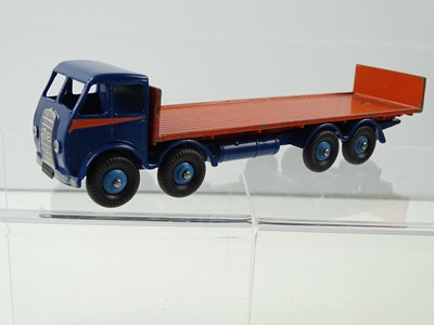 Lot 142 - A DINKY Supertoys 503 Foden Flat Truck with...
