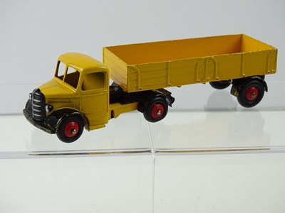 Lot 145 - A DINKY Supertoys 521 Bedford Articulated...