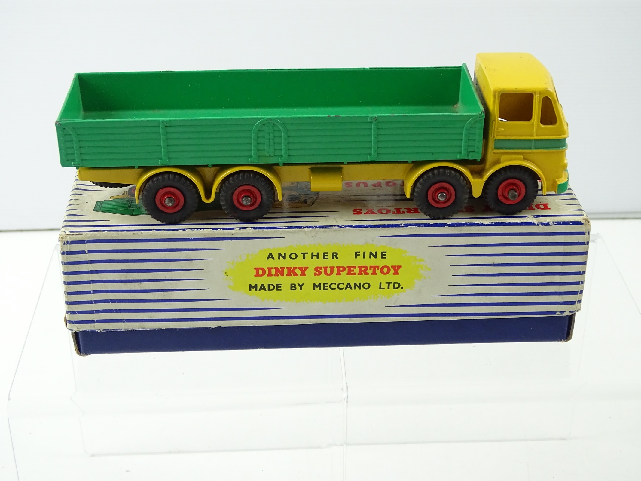 Dinky Toys Leyland Octopus 934 - Camion Ancien - Échelle 1:43 - Métal