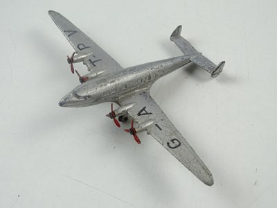 Lot 166 - A group of 5 Pre-War & early Post War DINKY...