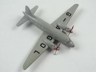 Lot 166 - A group of 5 Pre-War & early Post War DINKY...