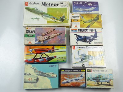 Lot 204 - A group of mixed scale unbuilt plastic mostly...