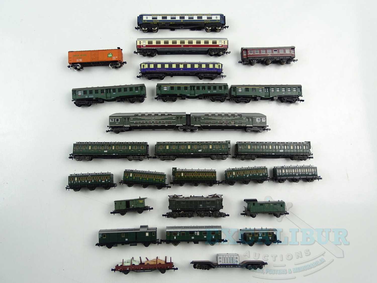 Lot 215 - A group of N gauge mostly German outline...