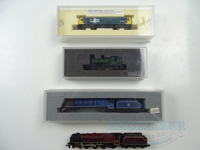 Lot 229 - A group of British outline N gauge locomotives...